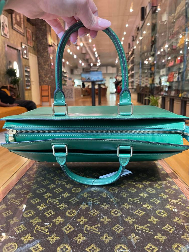 Louis Vuitton Green Epi Riviera