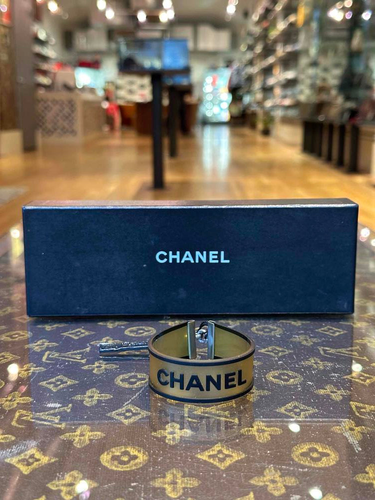 Y2K Chanel Bangle Bracelet Rubber Clover Logo Black