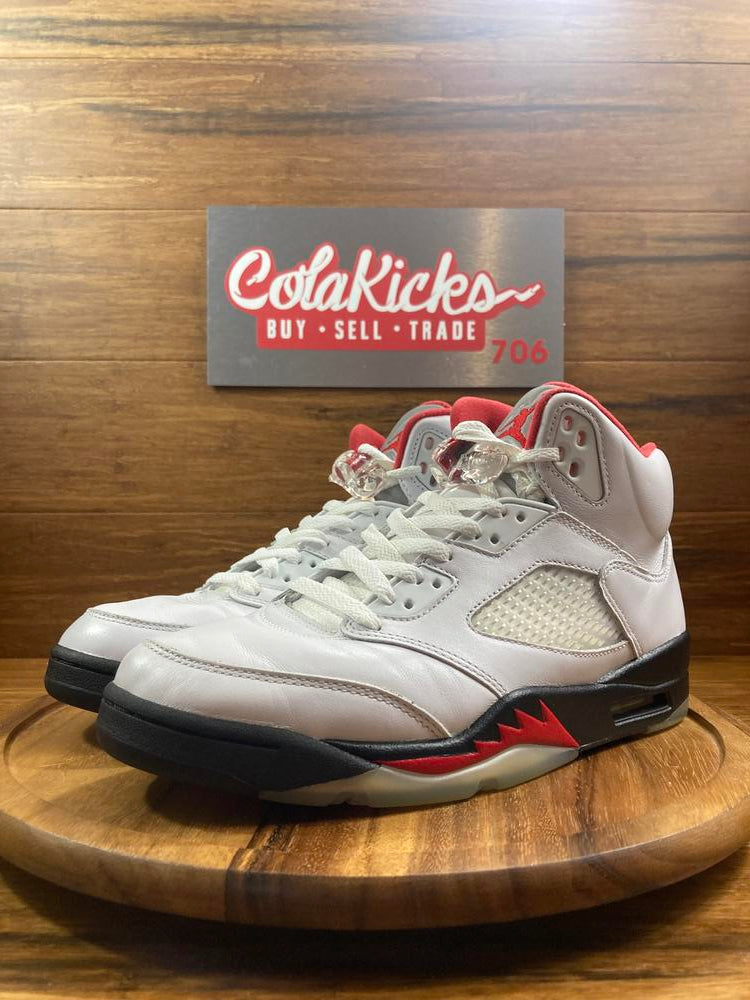 Jordan 5 Retro Fire Red Silver Tongue (2020)